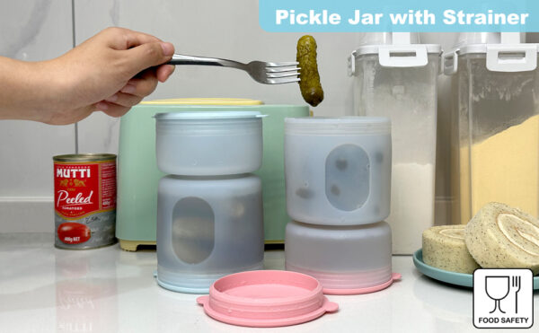 Silicone Pickle Jar with Strainer